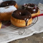 Le moule à donuts qui vous permet de faire des donuts sans friture